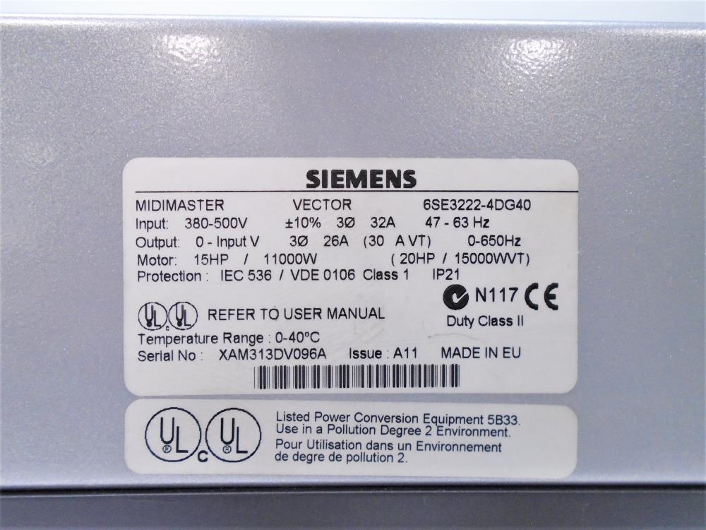 Siemens Midimaster Vector Control 6SE3222-4DG40, Input: 380-500V, 15-20 HP